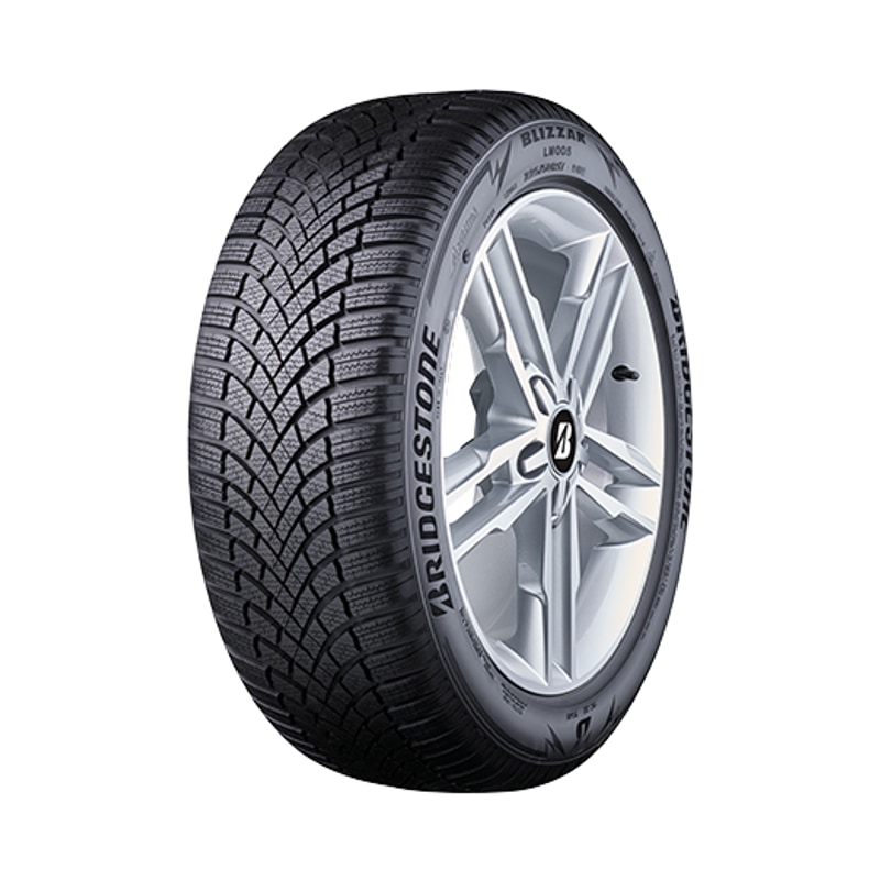 Bridgestone Blizzak LM005 DriveGuard winter RFT tyre